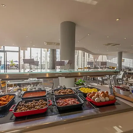 Radisson Blu Resort, Malta Hotel San Ġiljan
