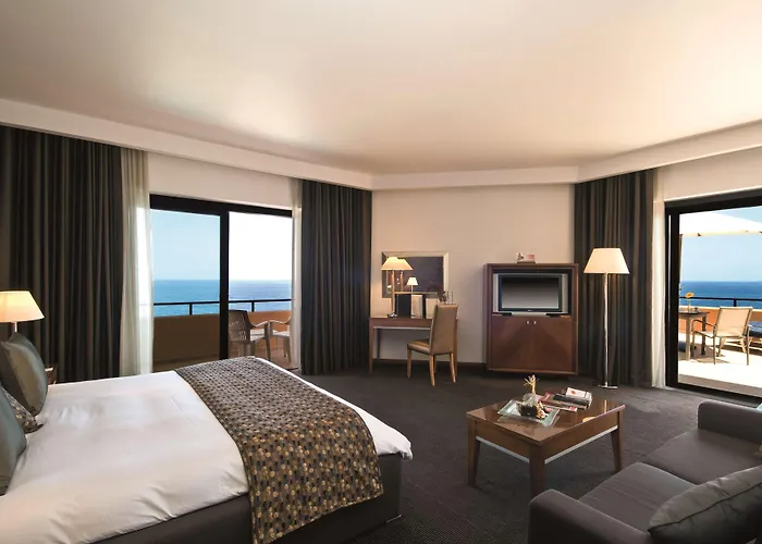 Radisson Blu Resort, Malta Ξενοδοχείο 5*