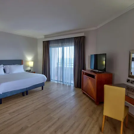 Szálloda Radisson Blu Resort, Malta