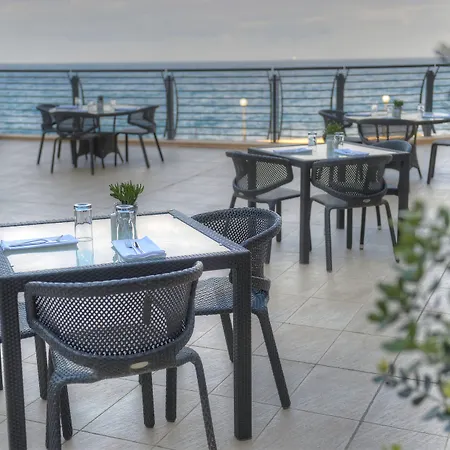 Szálloda Radisson Blu Resort, Malta